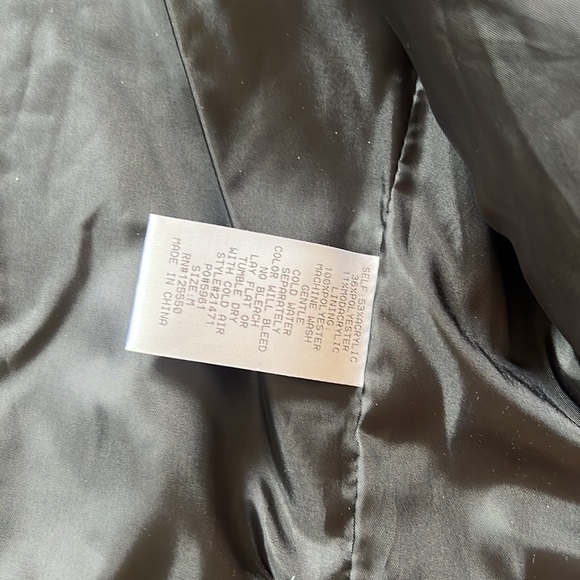 FUR JACKET - Picture 3 of 6